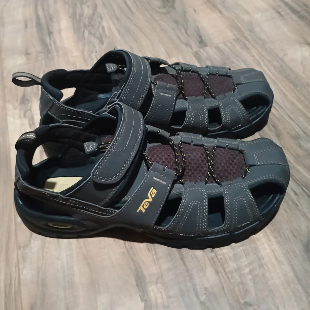Teva Men's Closed-Toe Sport Sandal In Brown Size 10 - Picture 1 of 5